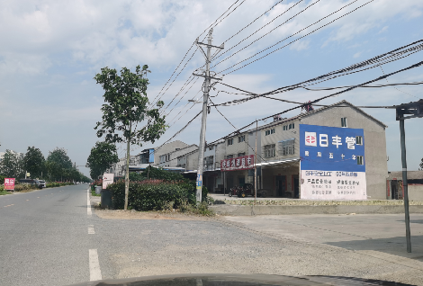 弥勒如何能保证墙体广告的醒目性？